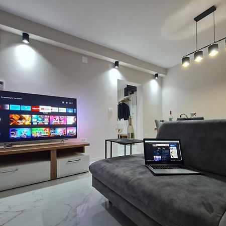Mias Luxury Apartment Rijeka Eksteriør billede
