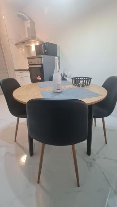 Mias Luxury Apartment Rijeka Eksteriør billede